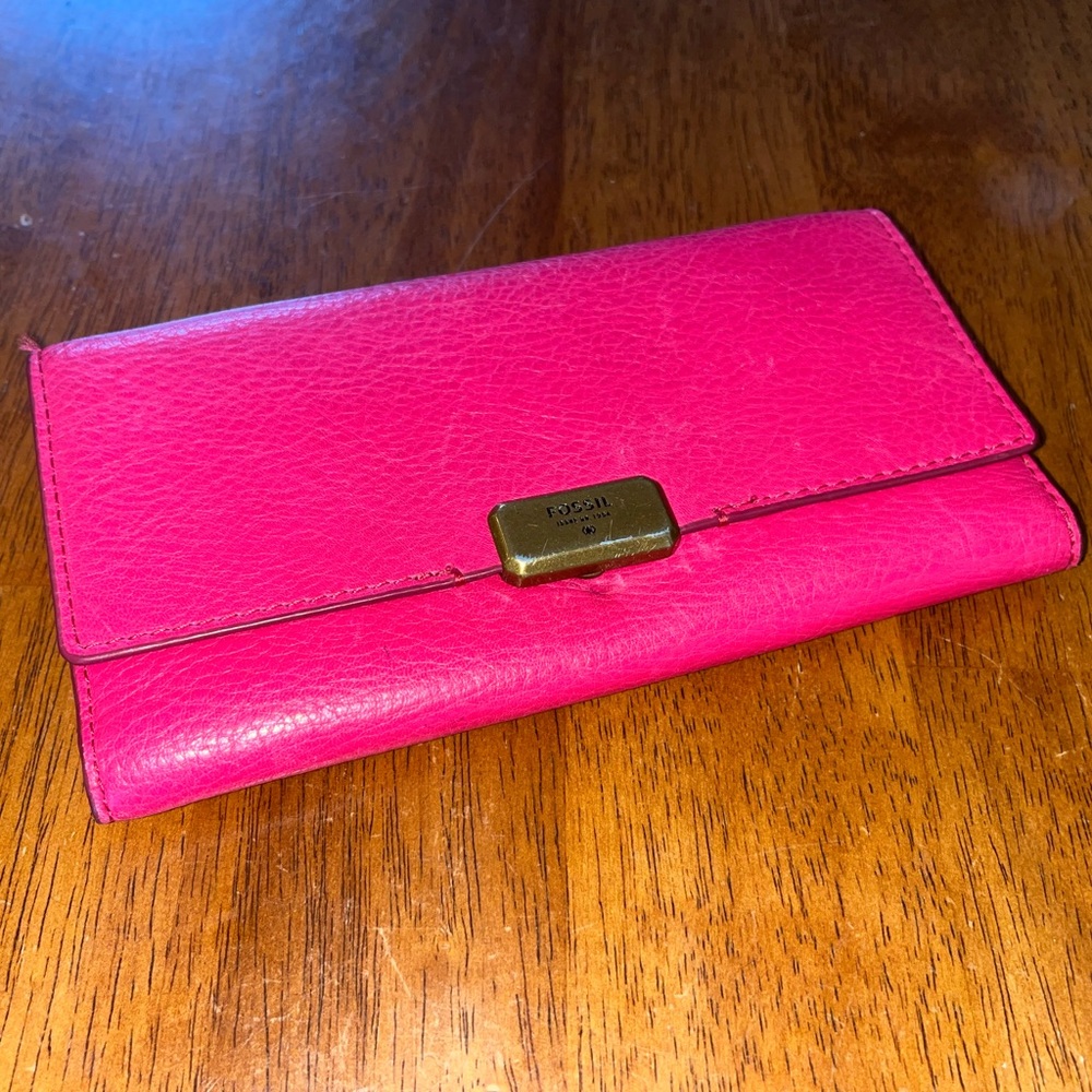 Fossil Pink Leather Wallet